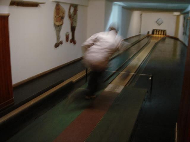 Anders in Bowling Bar in Cologne, May 29, 2007