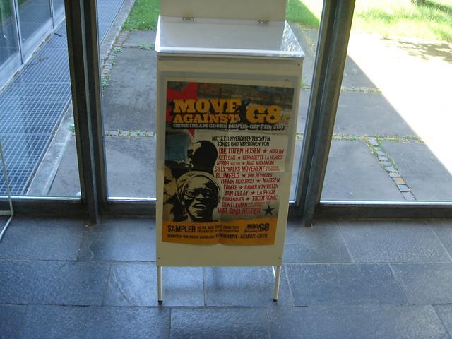 Anti G8 Summit Agenda in Universitat zu Koln, May 30, 2007