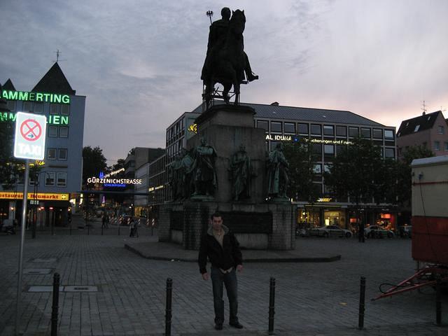 Lenny at Heumark Platz, Cologne, May 15, 2007